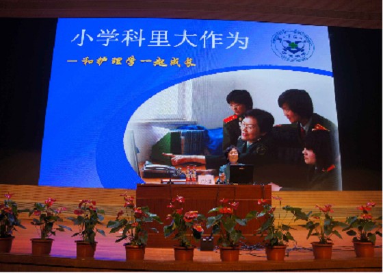 “春风化雨”导师团和护理学一起成长――taptap点点官方网站导师团系列活动