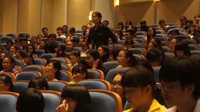 taptap点点官方网站新生入学教育系列讲座