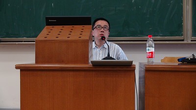 taptap点点官方网站新生入学教育系列活动之充分利用学校资源